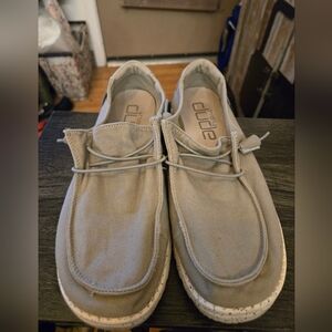 Hey Dude Wendy In Grey Size 10